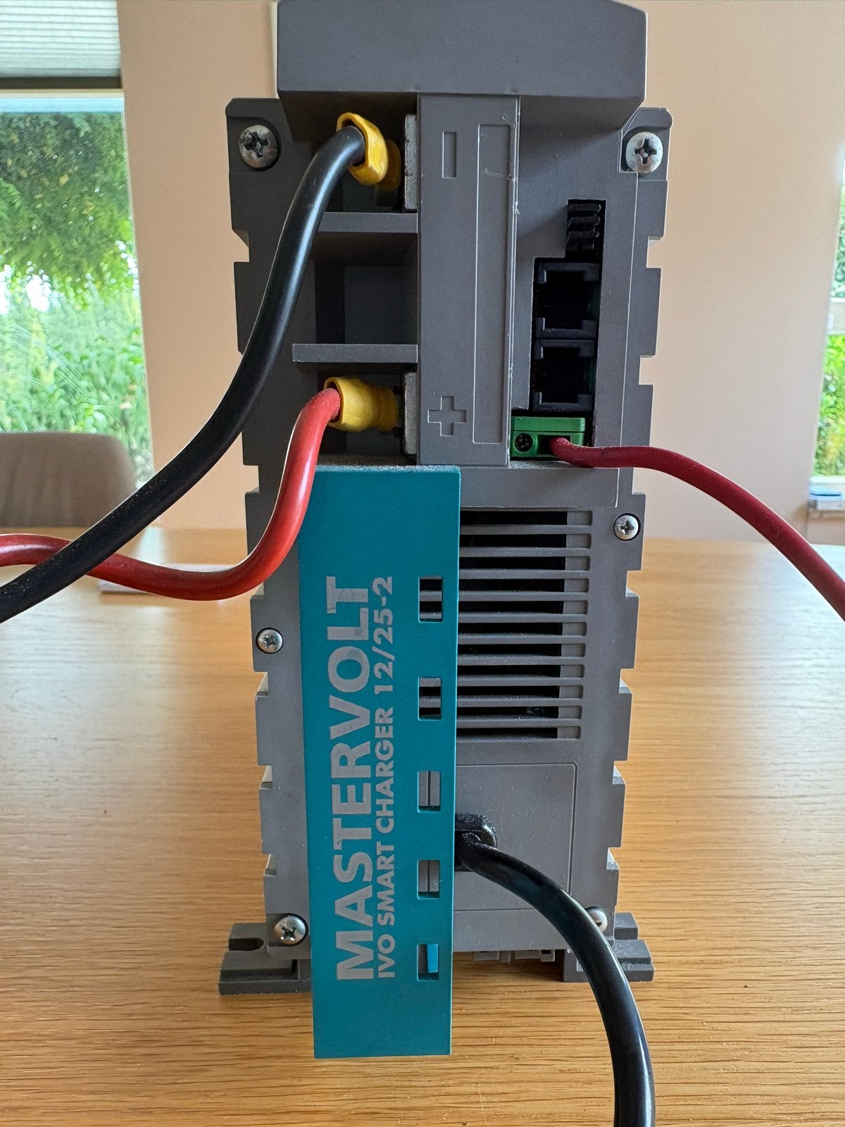 Mastervolt Acculader 12/25-2, Ophalen of Verzenden, Gebruikt, Smart