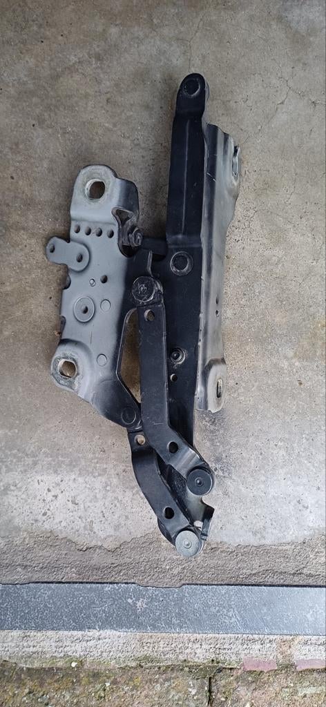 Bmw f30 schanier, Ophalen of Verzenden, BMW