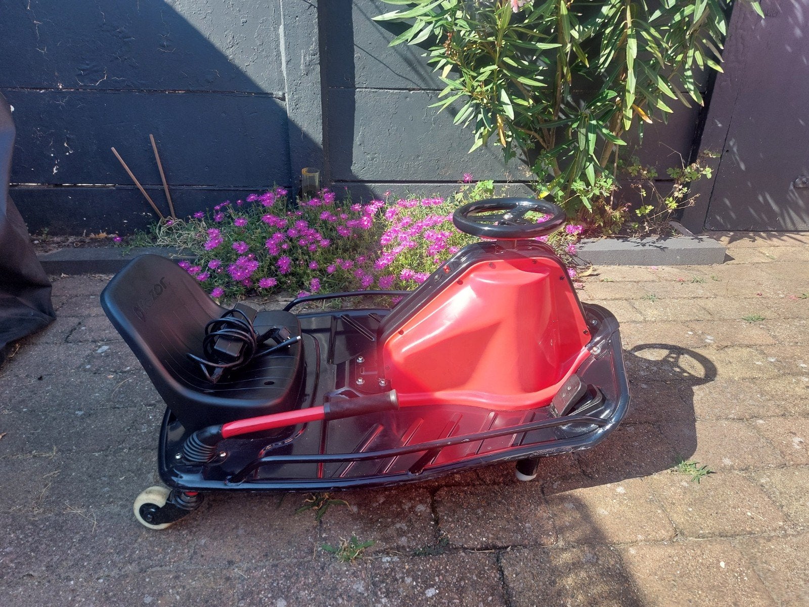 Razor Crazy Cart met oplader en goede accu, Ophalen, Gebruikt