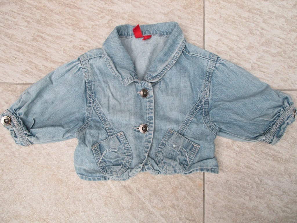 Kort blauw spijkerjasje maat 104 / 110 jas, Kinderen en Baby's, Kinderkleding | Maat 104, Ophalen of Verzenden, Gebruikt, Meisje