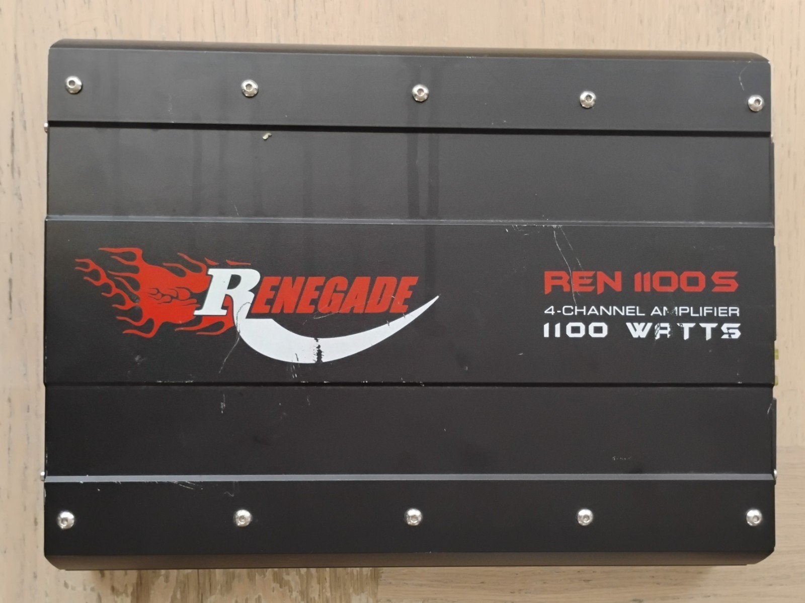 Renegade REN 1100S 4-kanaals autoversterker, Auto diversen, Ophalen of Verzenden