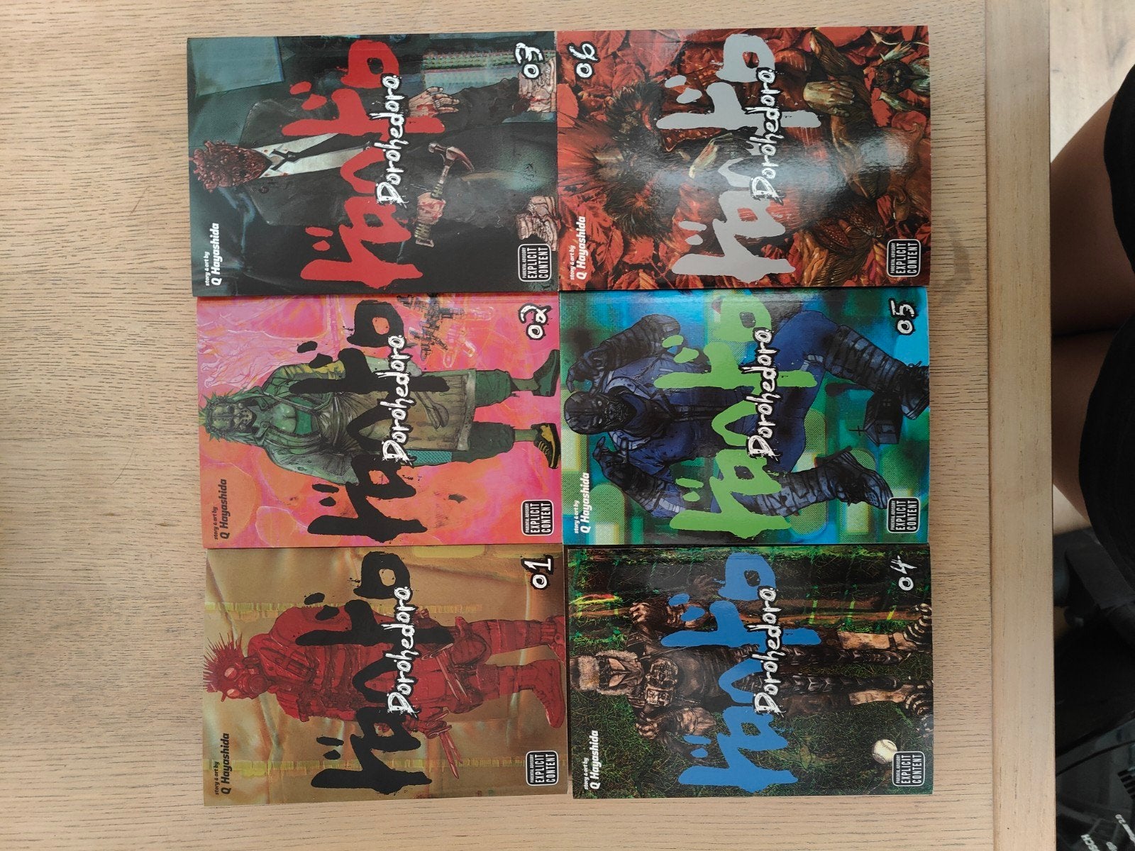 Dorohedoro Manga's deel 1-6, Boeken, Complete serie of reeks, Ophalen of Verzenden, Zo goed als nieuw, Q Hayashida