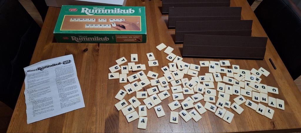 Woord Rummikub Compleet, Hobby en Vrije tijd, Ophalen, Zo goed als nieuw