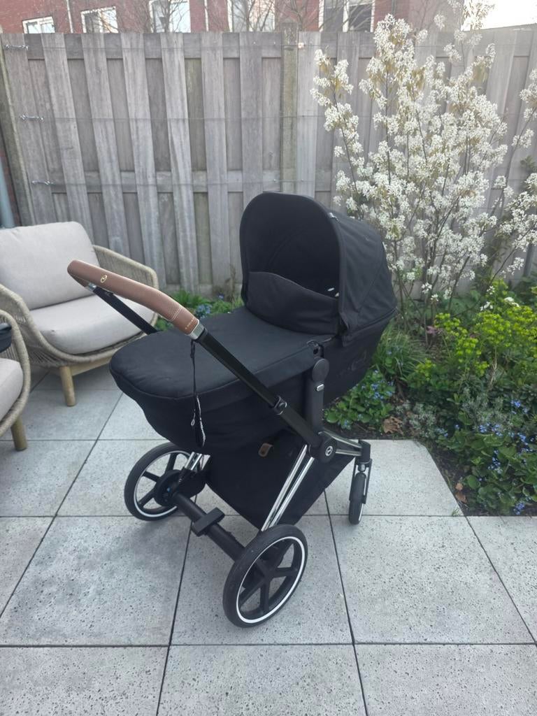 Cybex e-Priam met reiswieg, zitje en motor, Zo goed als nieuw, Met reiswieg, Ophalen, Kinderwagen