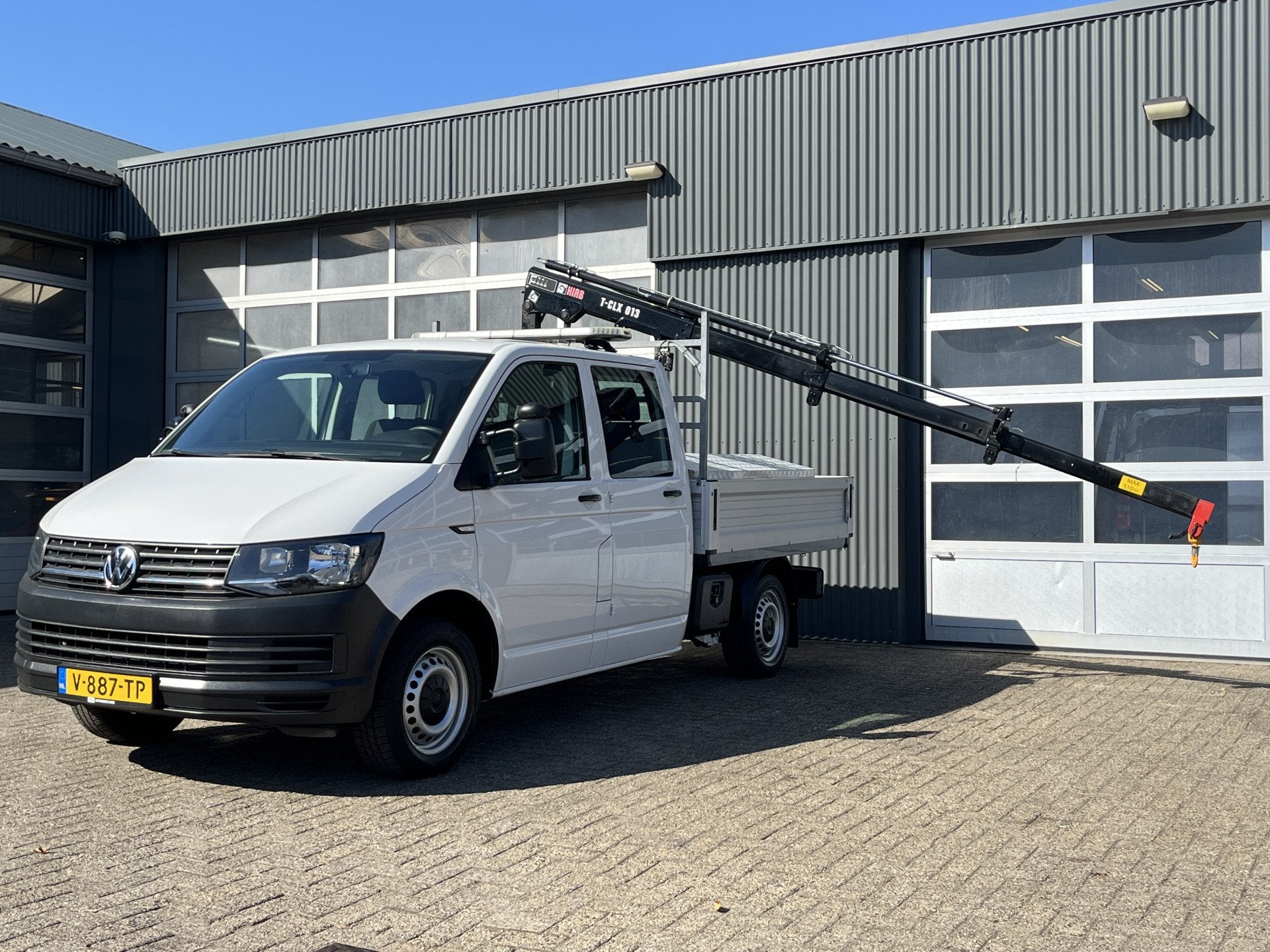 Volkswagen Transporter 2.0 TDI L2H1 DC Euro 6 Hiab 013T Laad, Auto's, Gebruikt, Euro 6, 4 cilinders, Volkswagen