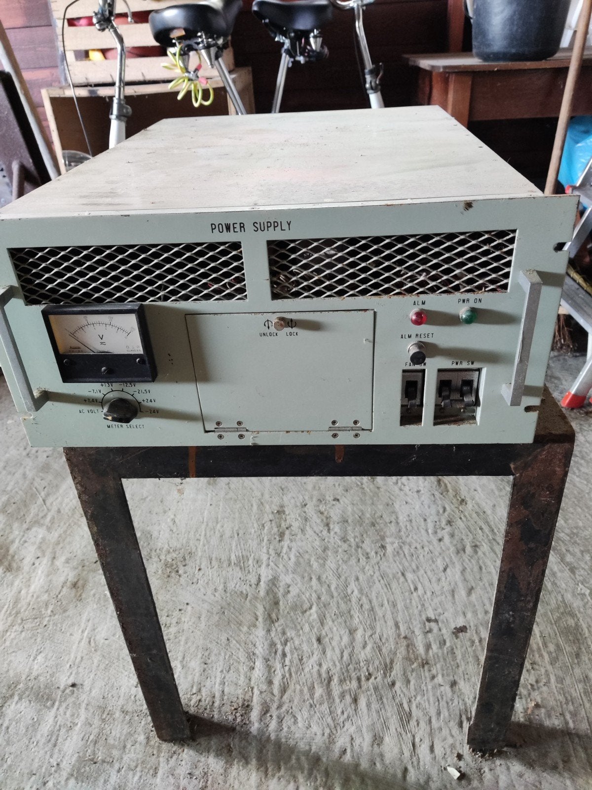Power Supply / Voeding, Ophalen, Gebruikt