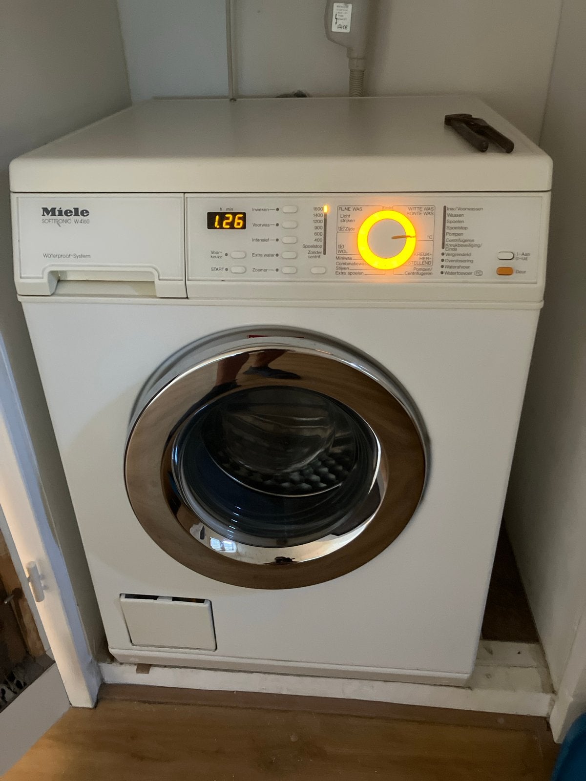 Miele Softtronic W 4160 Wasmachine - Voorlader, Witgoed en Apparatuur, Wasmachines, Ophalen, Gebruikt, Voorlader, Kort programma