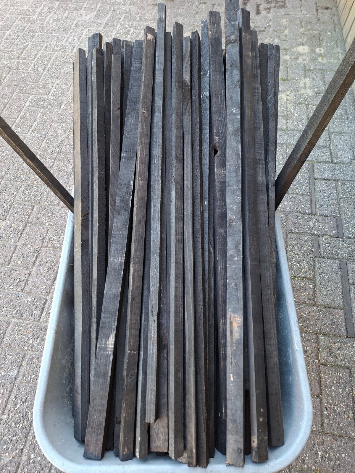 Douglas zwart geïmpregneerde latten 15x25mm, 90cm (75 stuks), Gebruikt, Minder dan 25 mm, Plank, Ophalen
