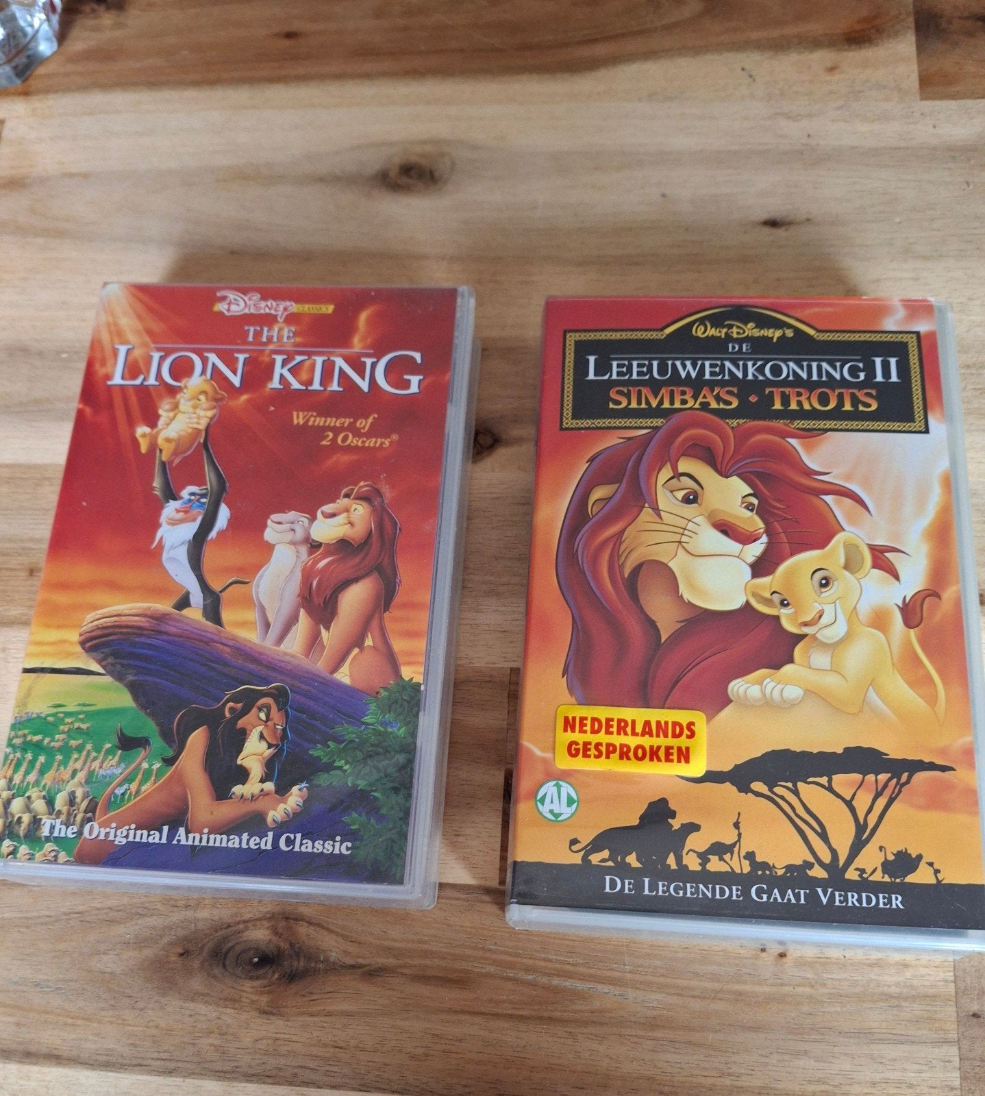 Disney Klassieker: The Lion King 1 & 2 op VHS, Nederlands ondertiteld, Gebruikt, Alle leeftijden, Kinderfilm