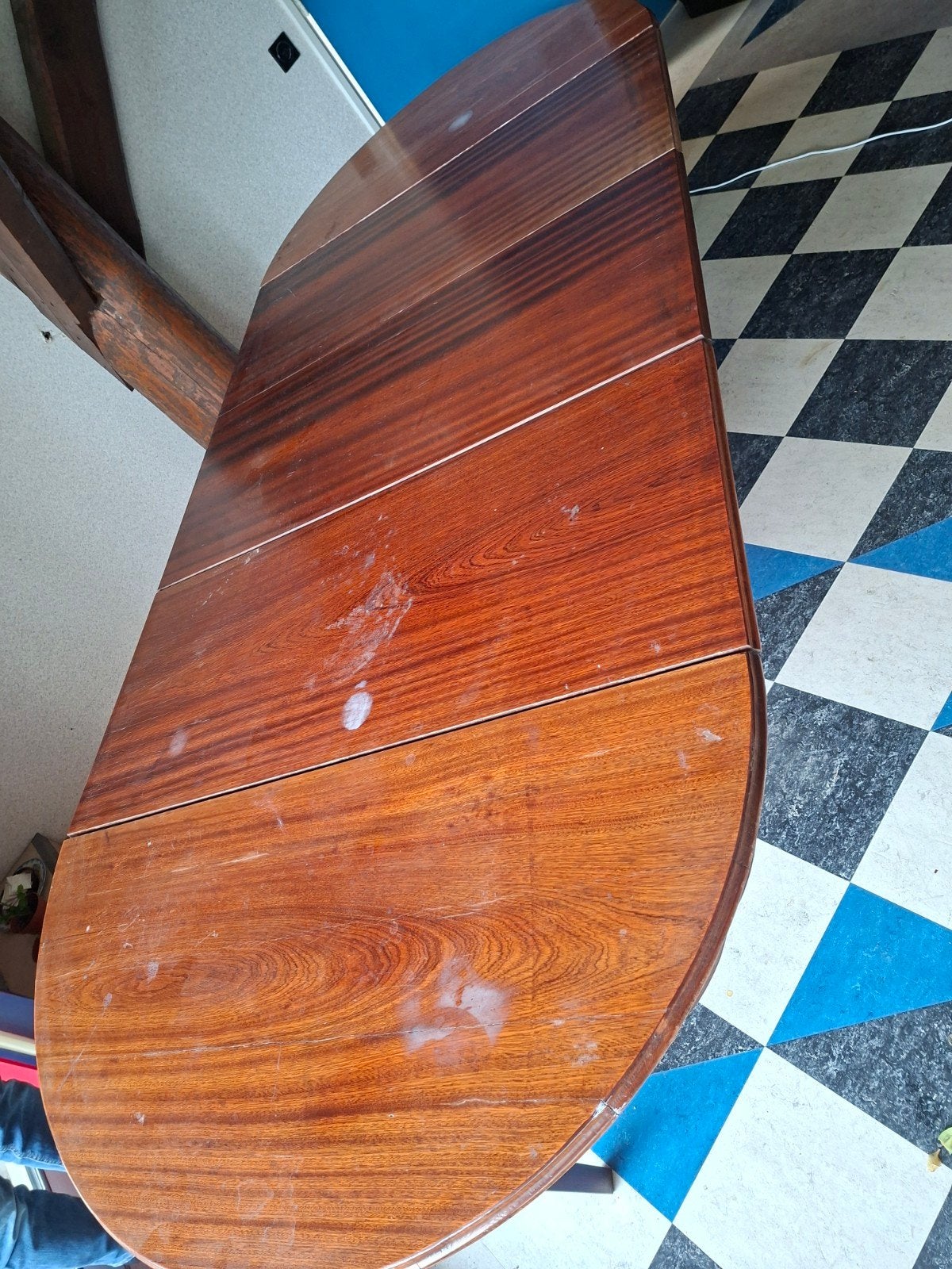 Antieke uitschuifbare eettafel - 110cm tot 260cm breed, Ophalen
