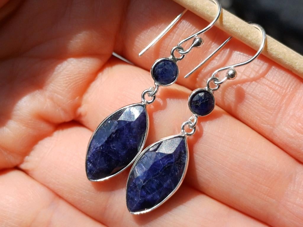 Vanoli 925 zilveren oorbellen gefacetterde ruwe saffier, Sieraden, Tassen en Uiterlijk, Oorbellen, Daiva1973@hotmail.com, Vanoli