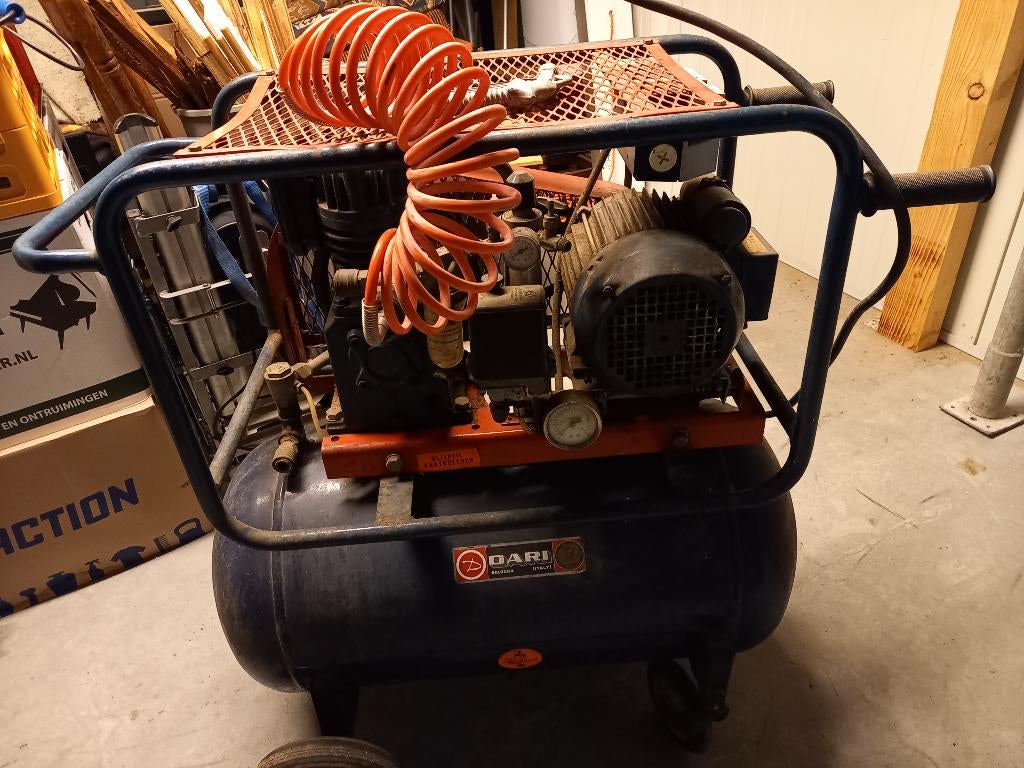 compressor 2cyl met 60 l tank, Ophalen, Gebruikt, 6 tot 10 bar, Minder dan 200 liter/min