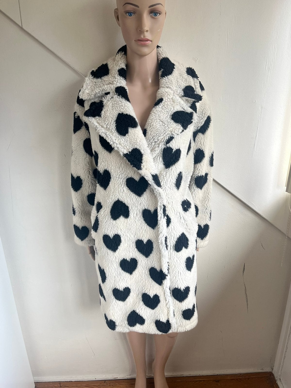 Rinascimento teddy NIEUW winterjas maat 36/38 wit zwart hart, Kleding | Dames, Jassen | Winter, Ophalen of Verzenden, Nieuw, Maat 38/40 (M)