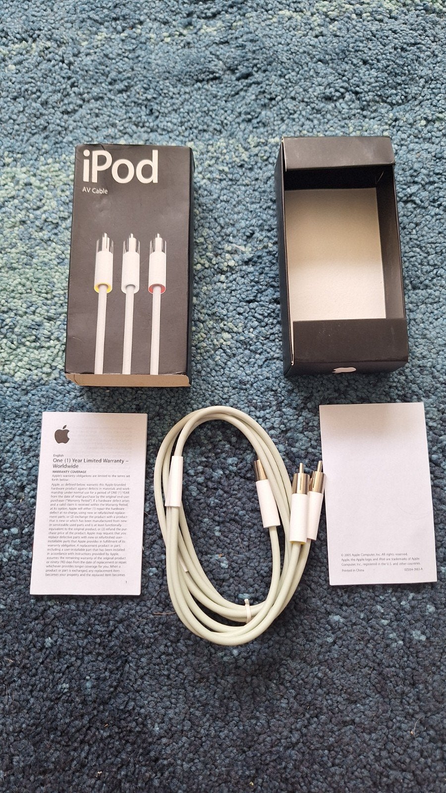 iPod AV Kabel met originele boekjes, Audio, Tv en Foto, Audiokabels en Televisiekabels, Ophalen of Verzenden, Gebruikt, Minder dan 2 meter