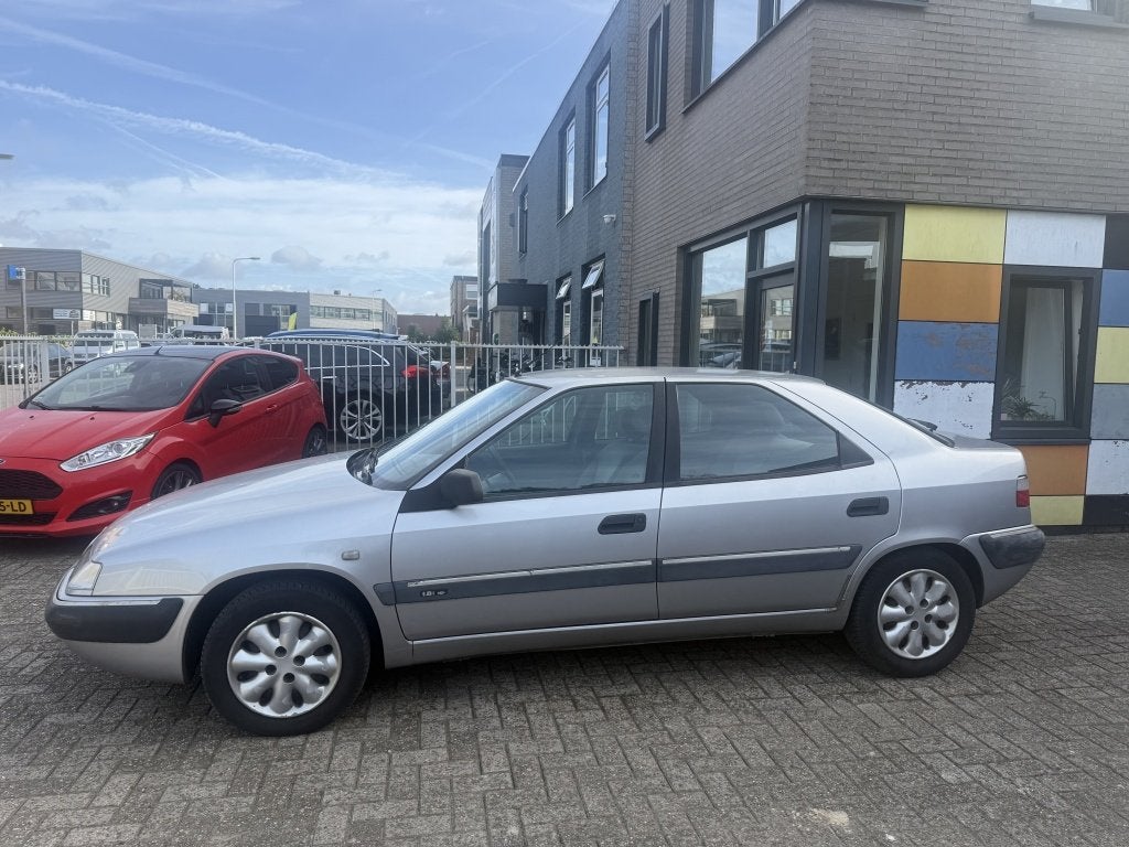 Citroën Xantia 2.0i-16V (bj 1999), foto 2