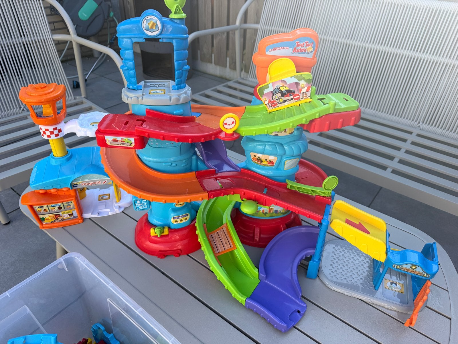 VTech Toet Toet Auto's Garage met extra banen, Kinderen en Baby's, Ophalen, Gebruikt, 2 tot 4 jaar