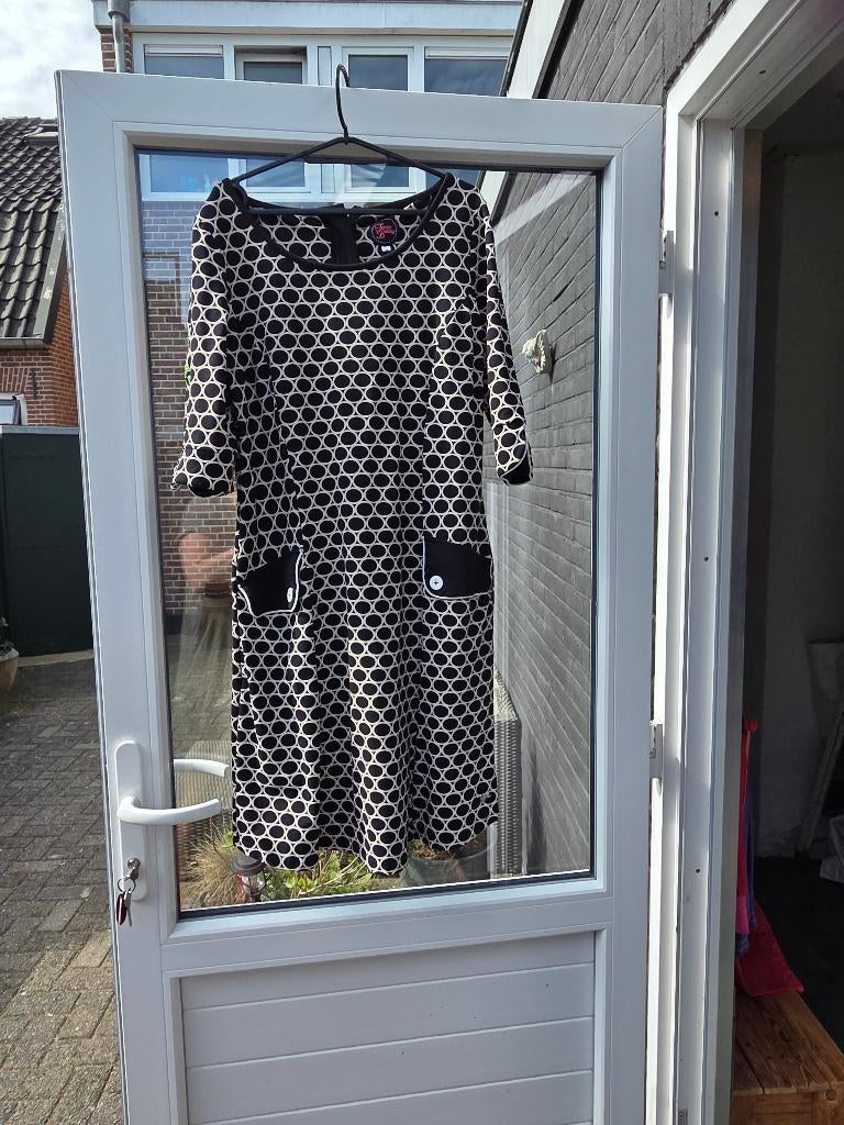 Mooie tante Betsy jurk, Kleding | Dames, Jurken, Tante Betsy, Zwart, Maat 42/44 (L), Ophalen of Verzenden