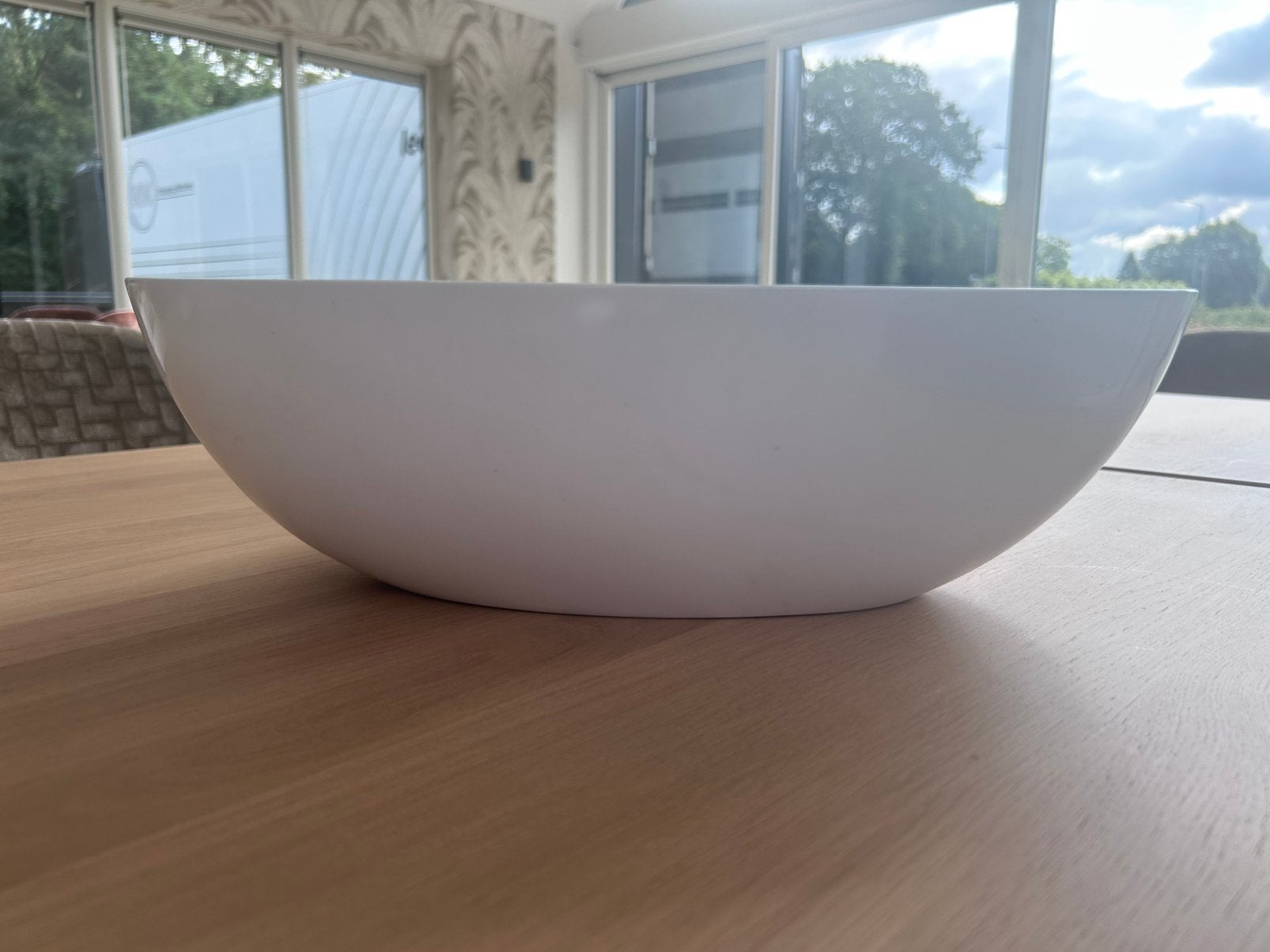 Luca Sanitair wandfontein ovaal 40x22x12h, Ophalen, Zo goed als nieuw