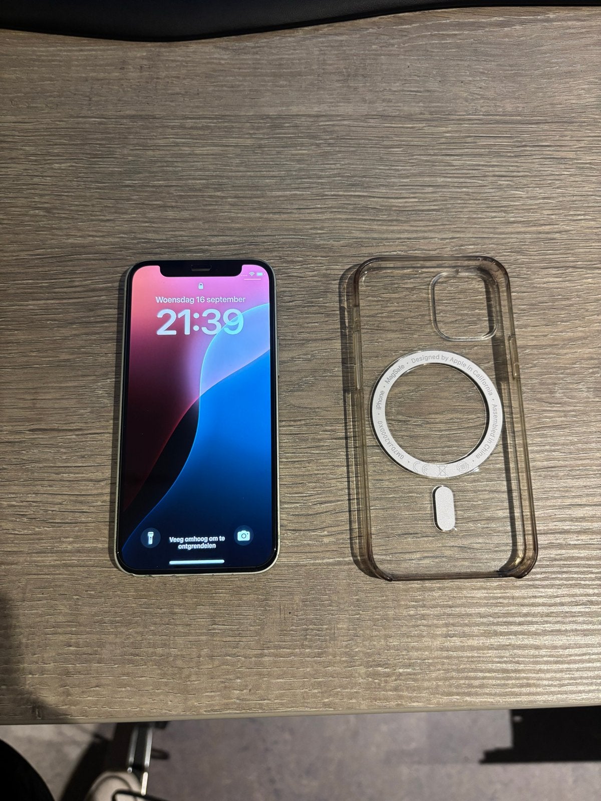 iPhone 12 Mini 64GB Groen met MagSafe hoesje, Gebruikt, 64 GB, Zonder simlock, Zonder abonnement