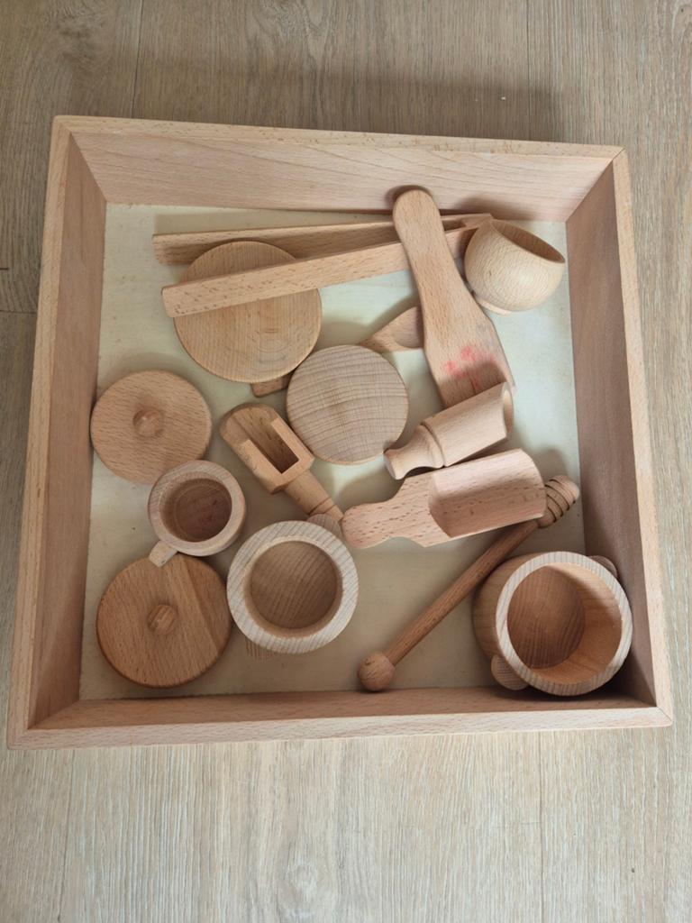 Houten speelbak met accessoires voor sensory play, Ophalen, Gebruikt, Overige typen
