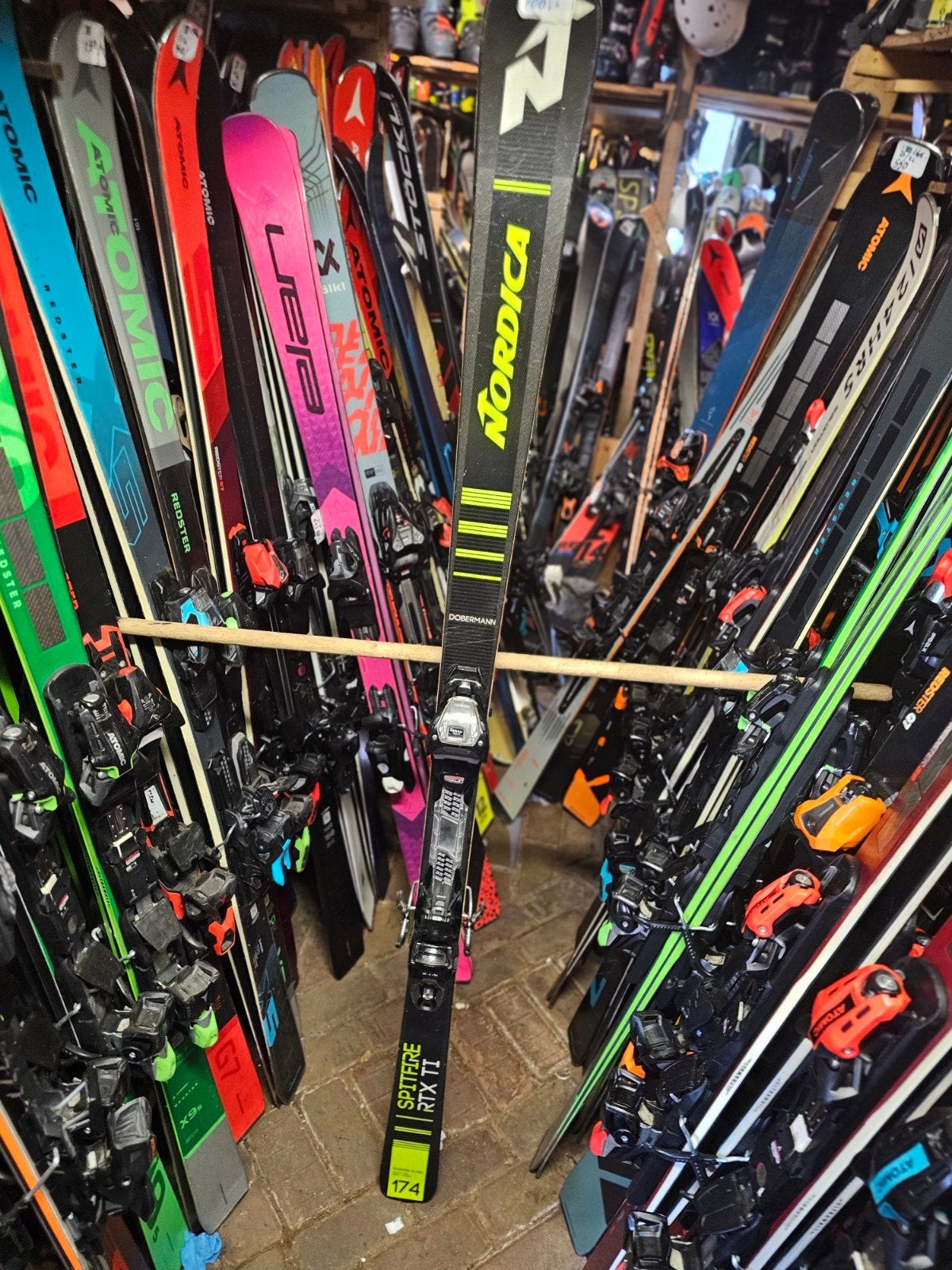174cm NORDICA DOBERMANN SPITFIRE RTX TI NP 700€, 160 tot 180 cm, Gebruikt, Ophalen of Verzenden, Carve