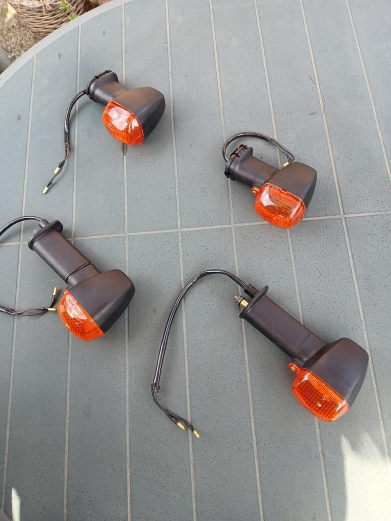 Richtingaanwijzerunits Yamaha R6 bj 2000, Ophalen
