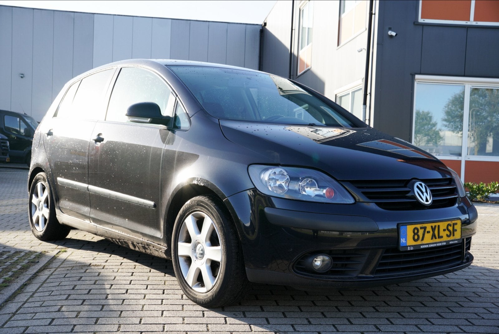Volkswagen Golf Plus 1.6 | AIRCO | TREKHAAK | CLIMATRONIC, Stof, Zwart, 4 cilinders, 1283 kg