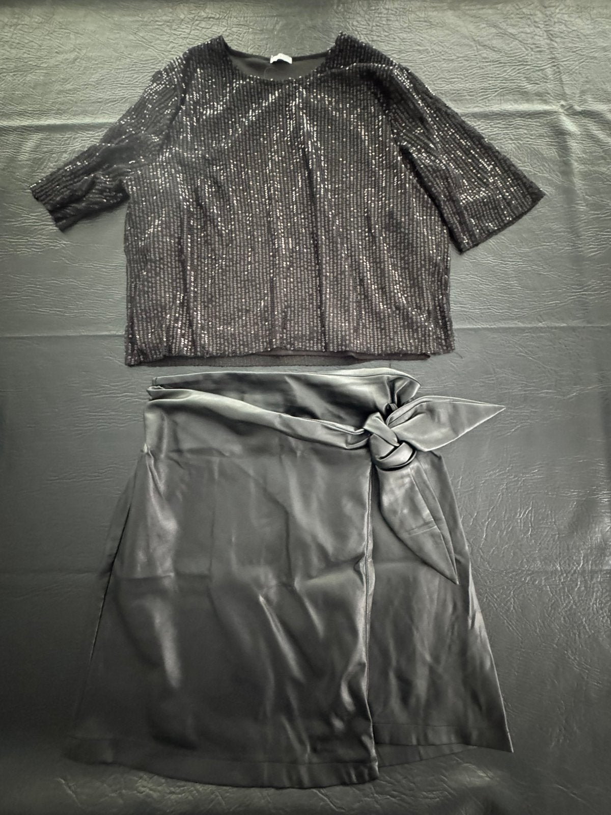 dames kledingpakket 42 L XL zwart paillet shirt + rok, Ophalen of Verzenden, Gedragen, Maat 42/44 (L)