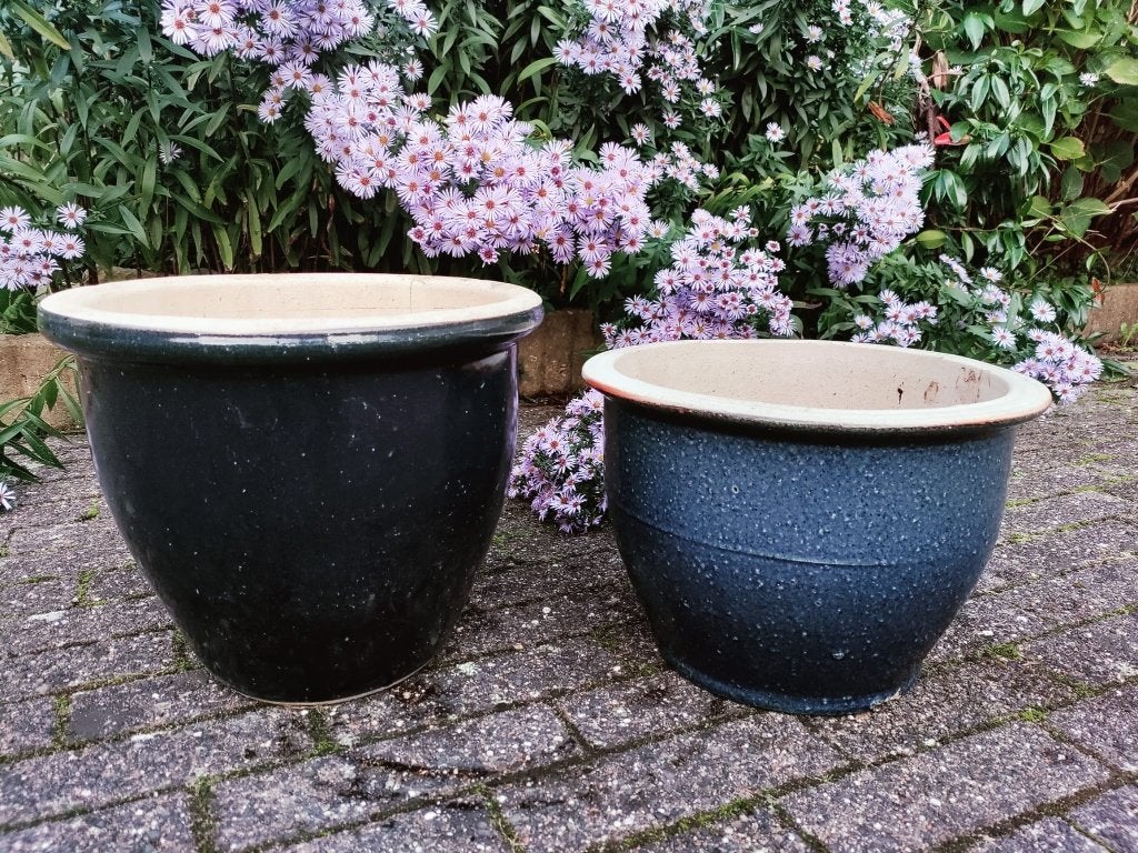 2 blauwe  bloempotten diameter 30 cm, Tuin en Terras, Gebruikt, Rond, Minder dan 40 cm, Binnen