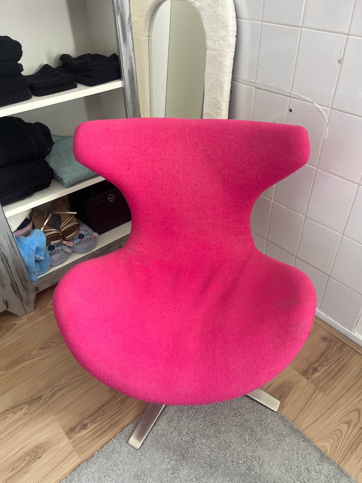Roze draaistoel - comfortabel en stijlvol, Huis en Inrichting, Ophalen, Gebruikt, Overige kleuren, Eén