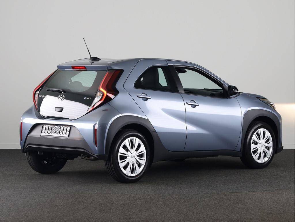 Toyota Aygo X Hybrid 115 play *NIEUW* | Direct leverbaar! |, 12 maanden, Stof, Zwart, 4 stoelen