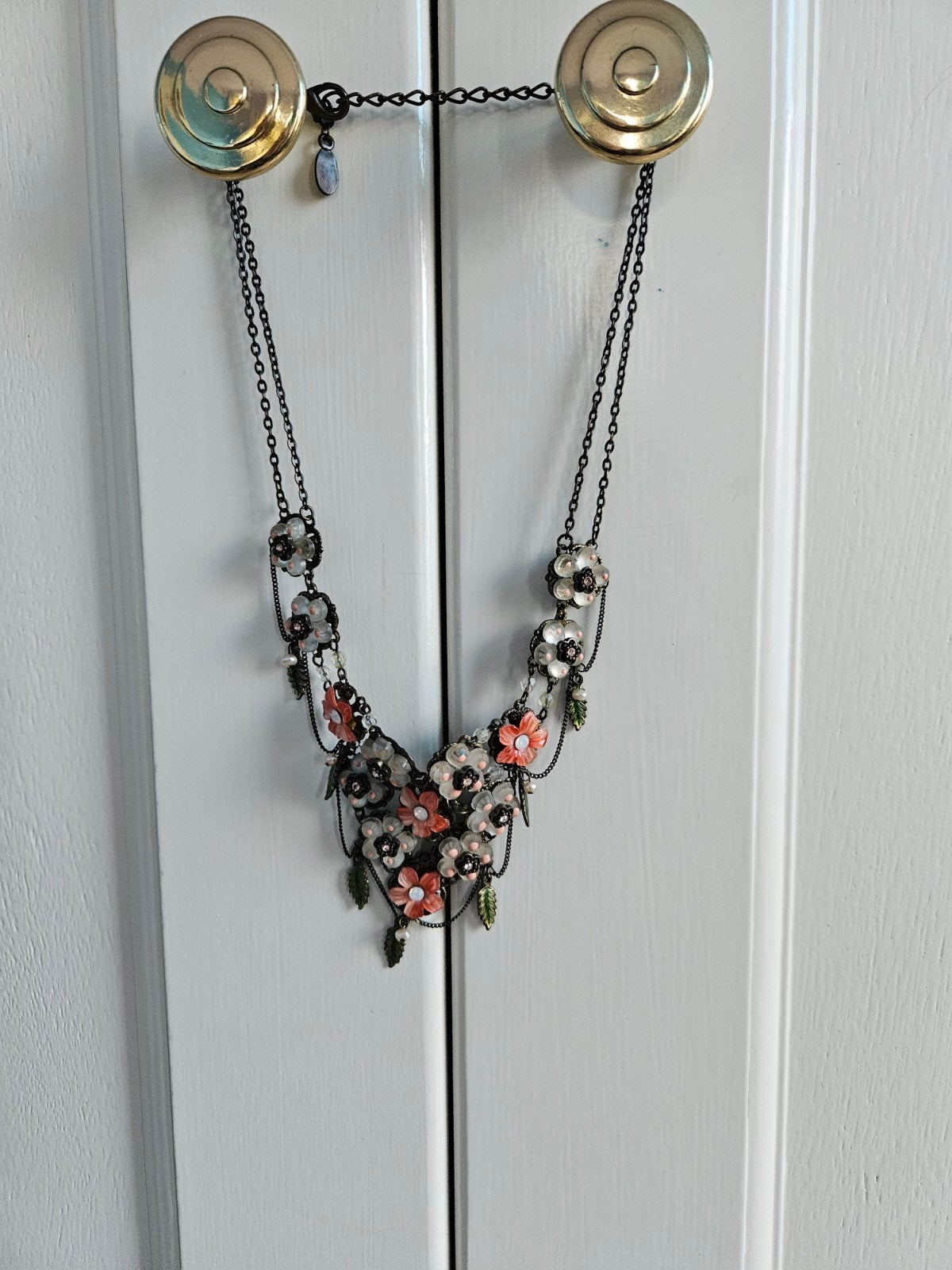 Mooie ketting collier oranje wit, Sieraden, Tassen en Uiterlijk, Ophalen of Verzenden, Zo goed als nieuw, Overige kleuren, Overige materialen