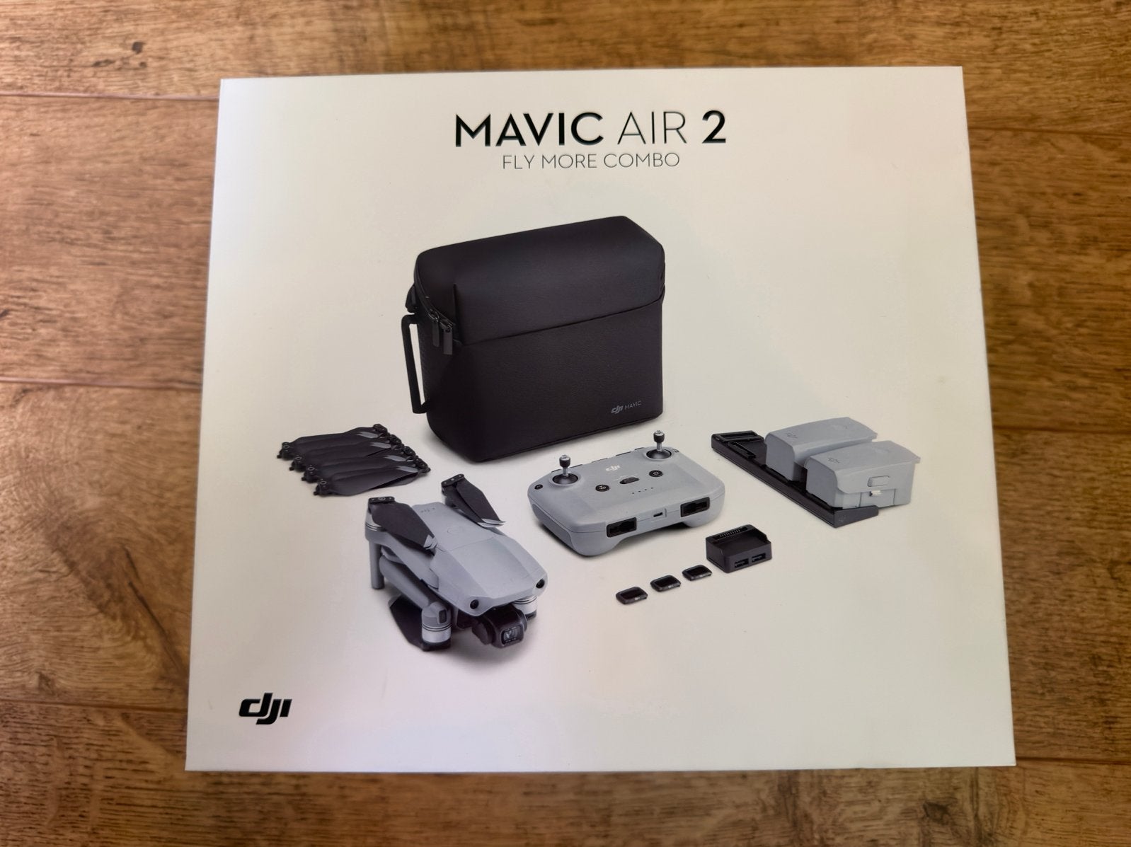 DJI Mavic Air 2 Fly More Combo - Zo goed als nieuw, 30 tot 45 minuten, Cameradrone, Extra accu('s), 5 tot 10 kilometer