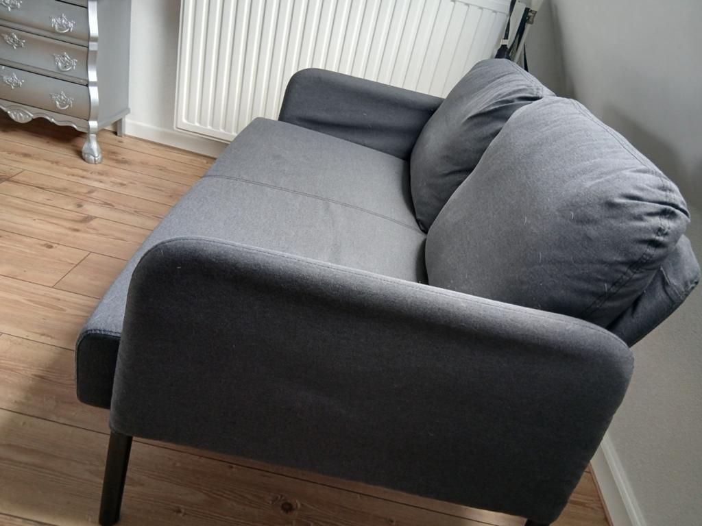 IKEA Glostad 2-zitsbankje voor slaapkamer - Grijs, Huis en Inrichting, Banken | Sofa's en Chaises Longues, Gebruikt, Tweepersoons