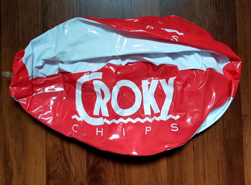CROKY Chips strandbal vintage retro jaren 80, Ophalen of Verzenden, Zo goed als nieuw, Gebruiksvoorwerp