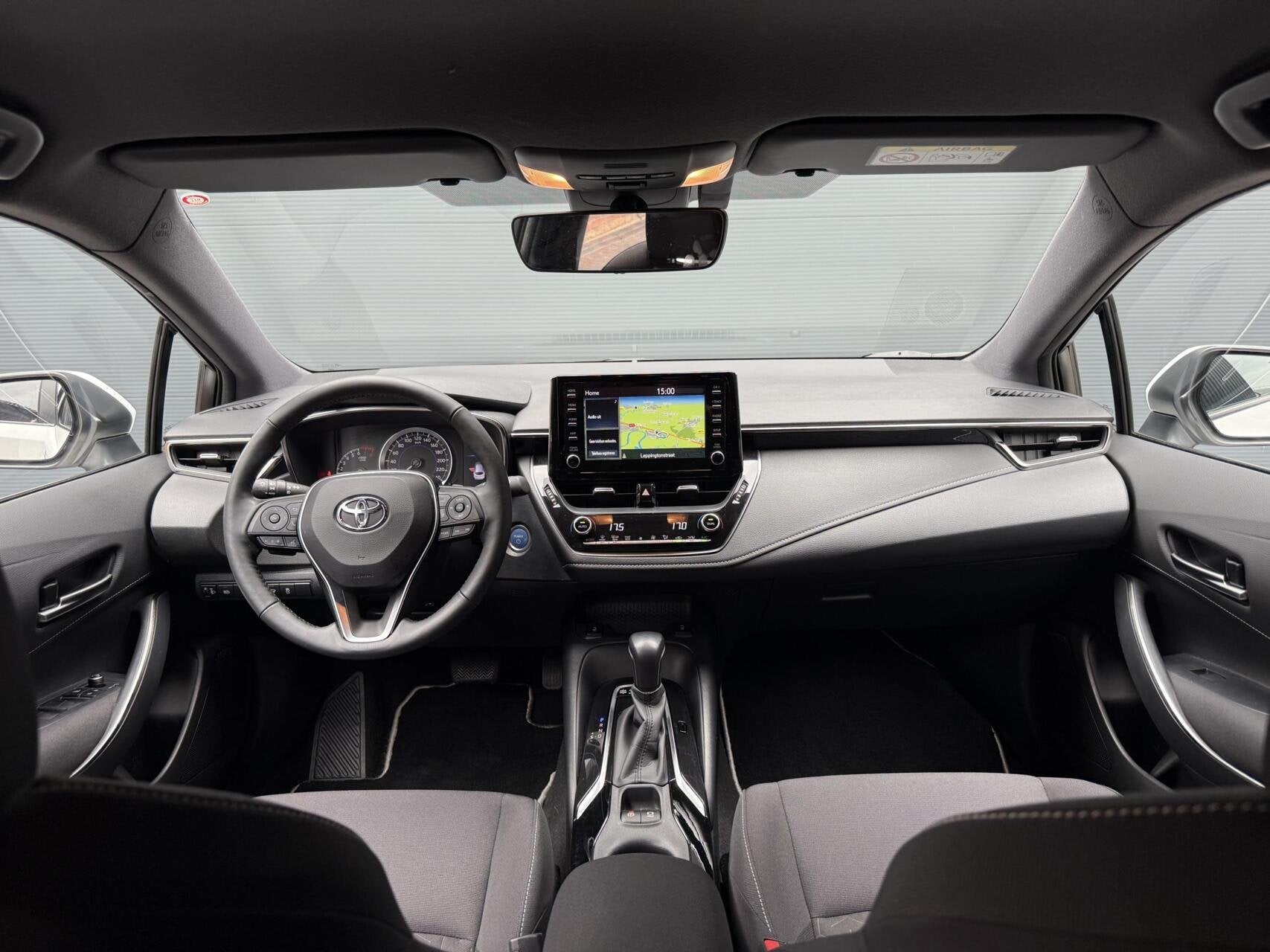 Foto 6 van Toyota Corolla Touring Sports 2.0 Hybrid Business / 184PK