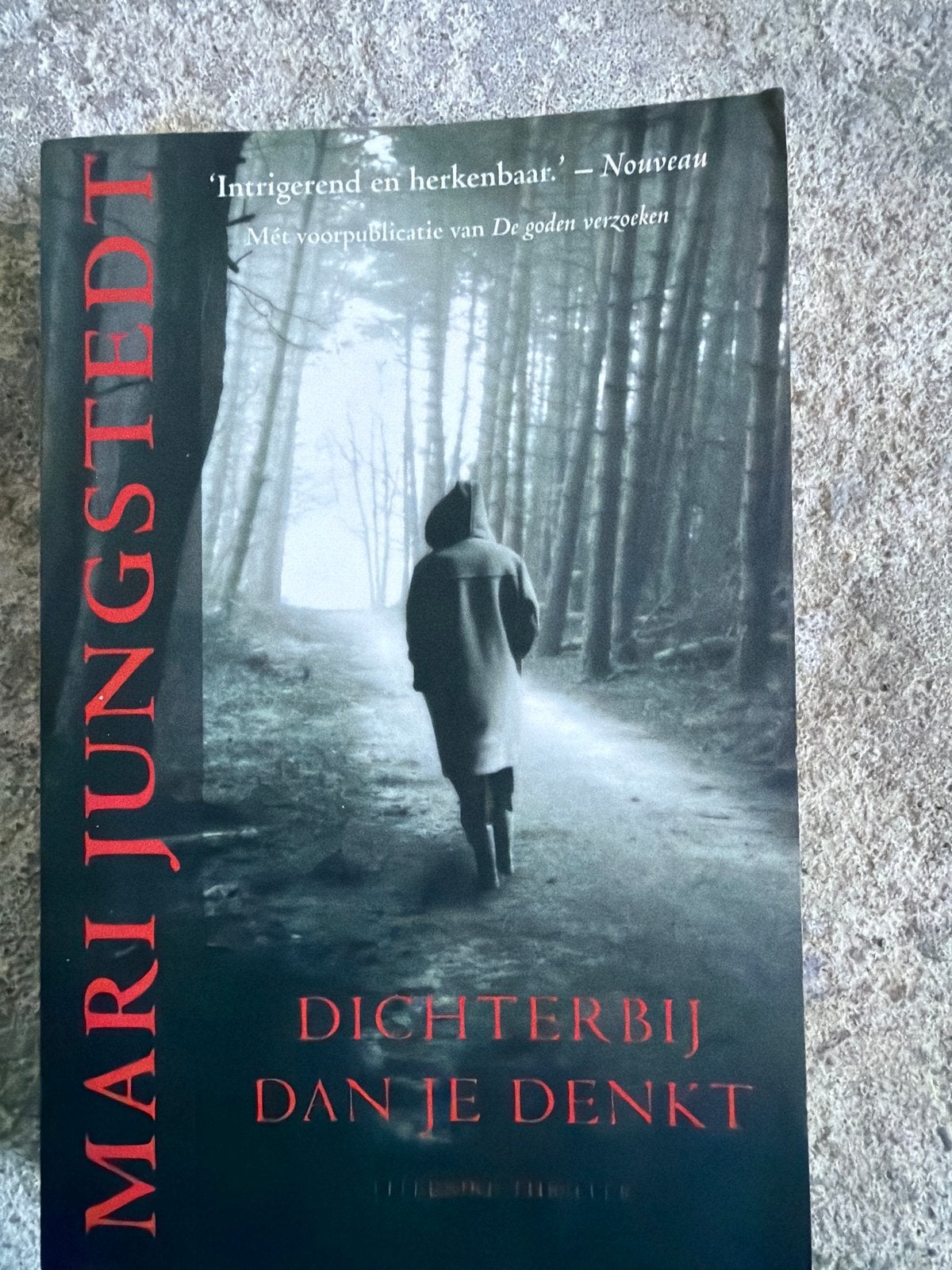 Dichterbij dan je denkt - Mari Jungstedt (Thriller), Ophalen of Verzenden, Gelezen, Scandinavië