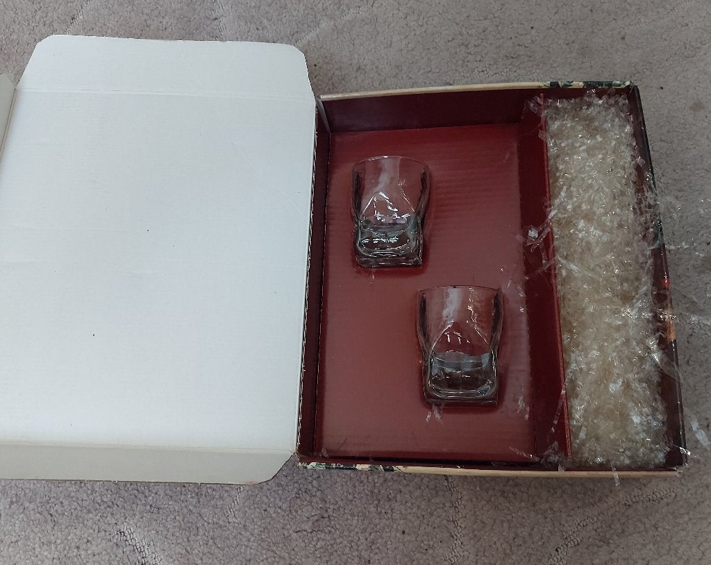 cadeau doos whiskey met 2 glazen, Ophalen of Verzenden, Nieuw, Overige typen