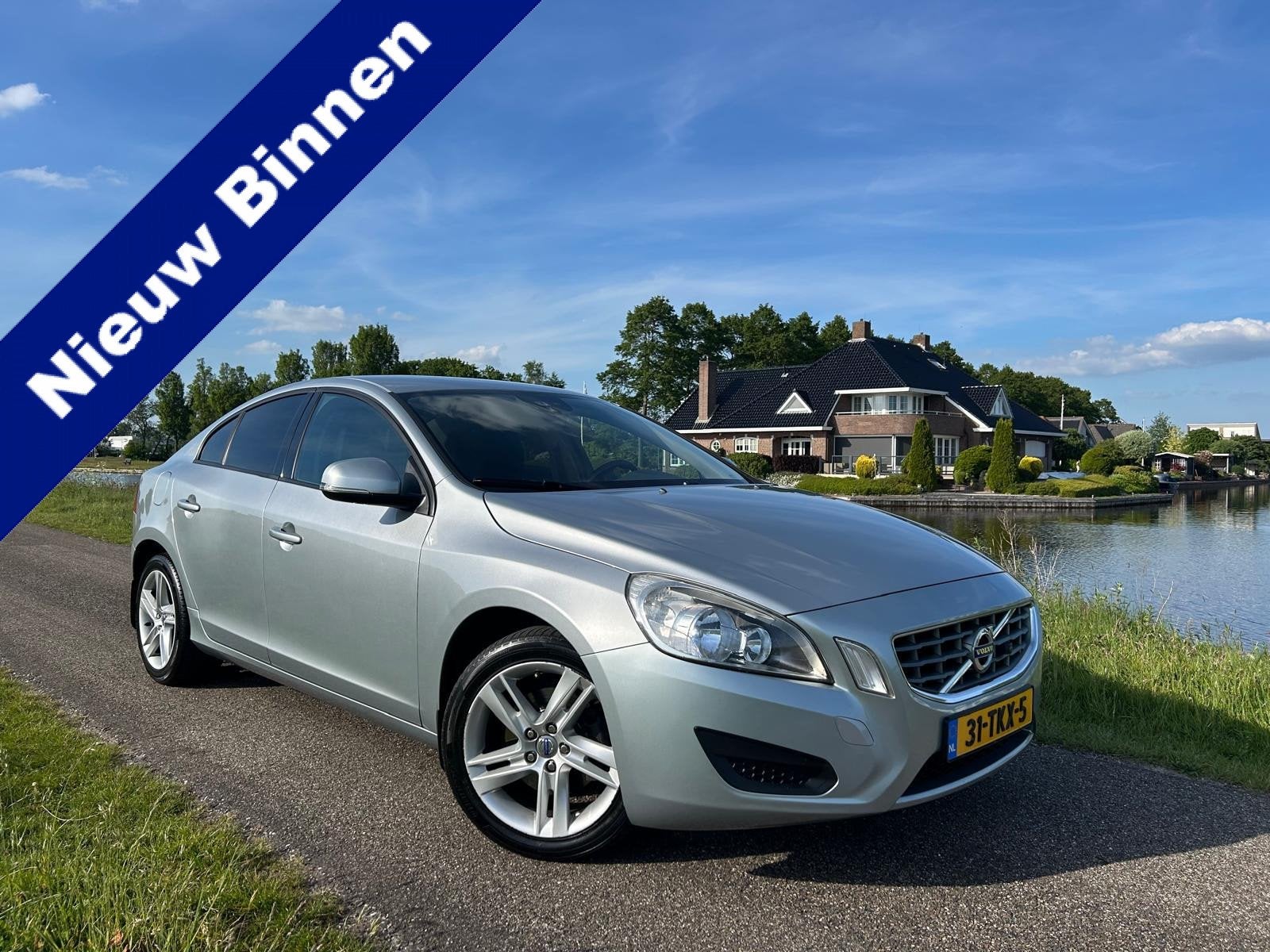 Volvo S60 1.6 T3 Business | Trekhaak | Dodehoek Detectie | N, Auto's, Voorwielaandrijving, Gebruikt, Zwart, 4 cilinders
