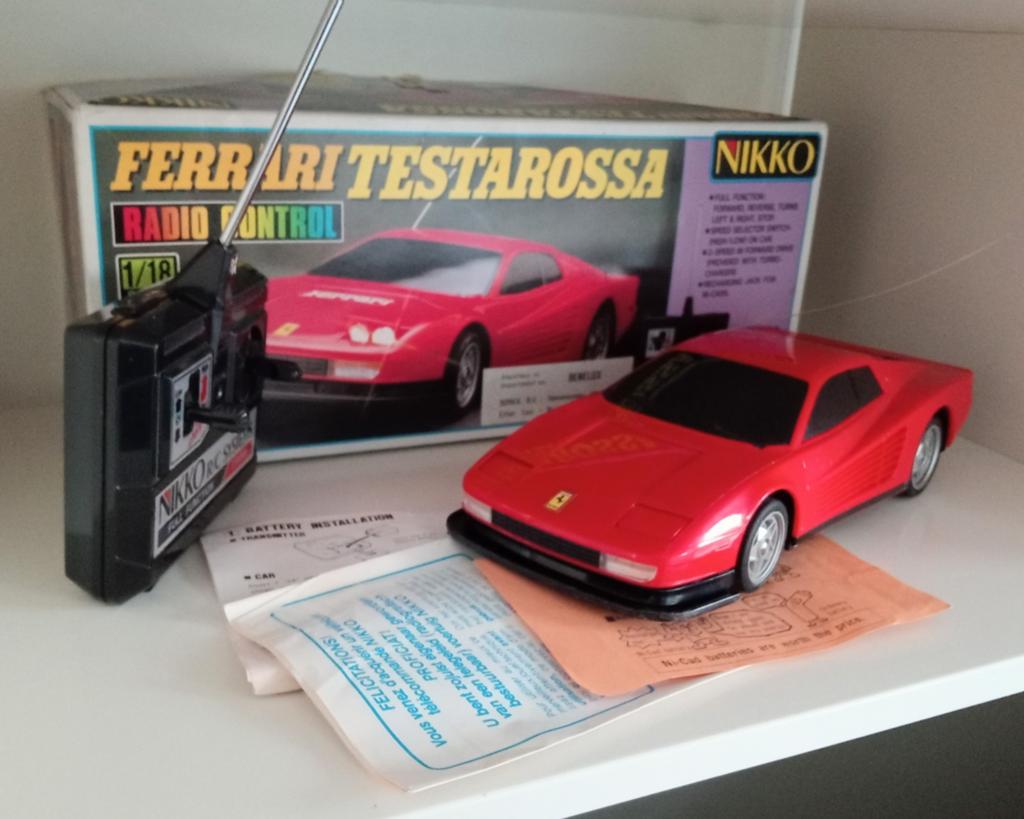 Vintage RC Nikko Ferrari Testarossa 1:18, Hobby en Vrije tijd, Modelbouw | Radiografisch | Auto's, Ophalen, Gebruikt, Overige schalen