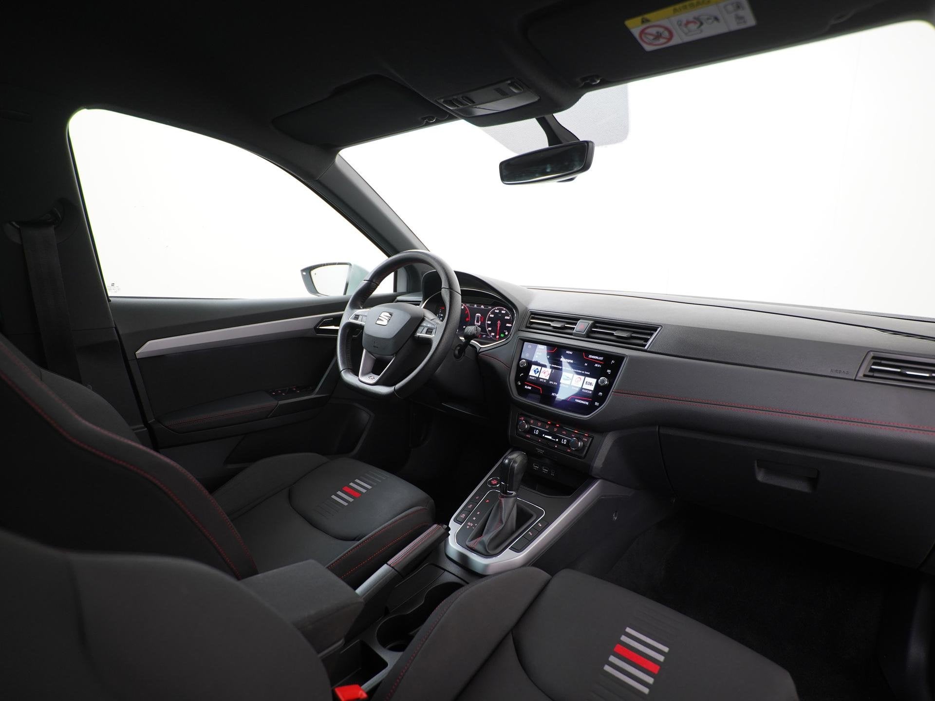 SEAT Arona 1.0 TSI FR DSG Business Intense | Trekhaak | Came, Auto's, 12 maanden, Stof, 116 pk, Origineel Nederlands