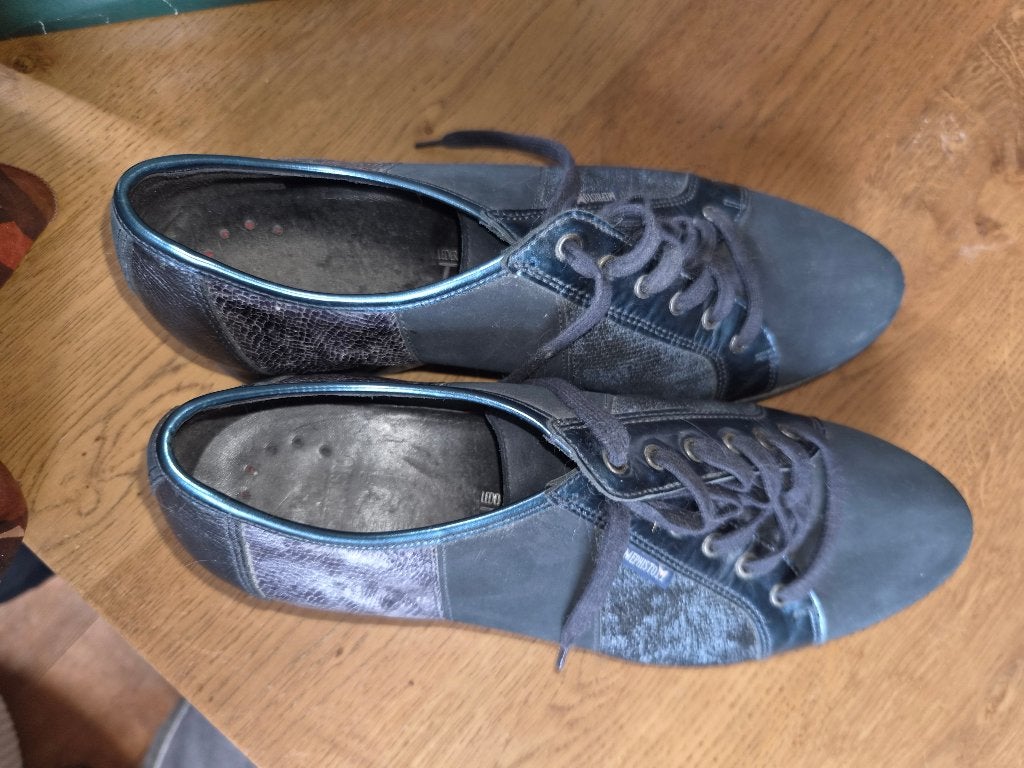 zgan blauwe Mephisto schoenen 7,5, Kleding | Dames, Mephisto, Blauw, Zo goed als nieuw, Wandelschoenen