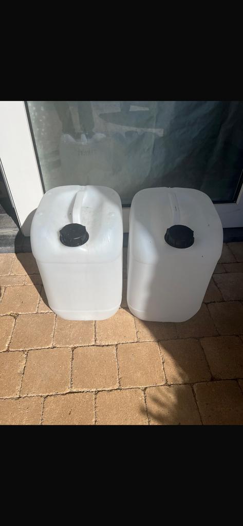 2 Jerrycans 20/25L pstuk, Ophalen of Verzenden