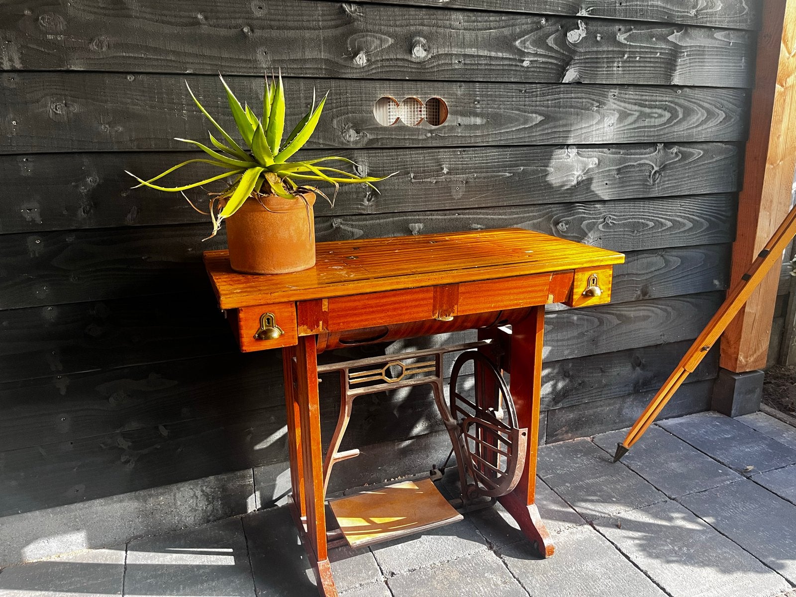 Antieke Naaimachine Tafel met Naaimachine, Ophalen