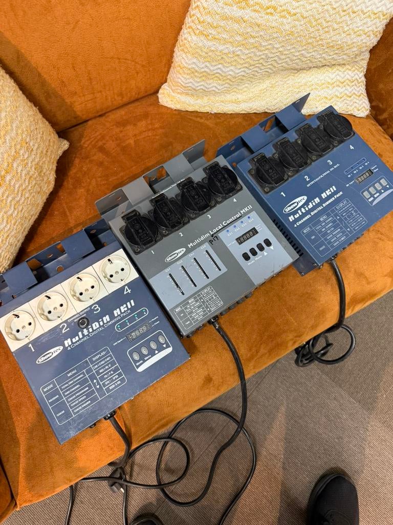 Showtec multidim MK2 ,4ch DMX dimmer packs, Muziek en Instrumenten, Licht en Laser, Ophalen, Gebruikt, Licht