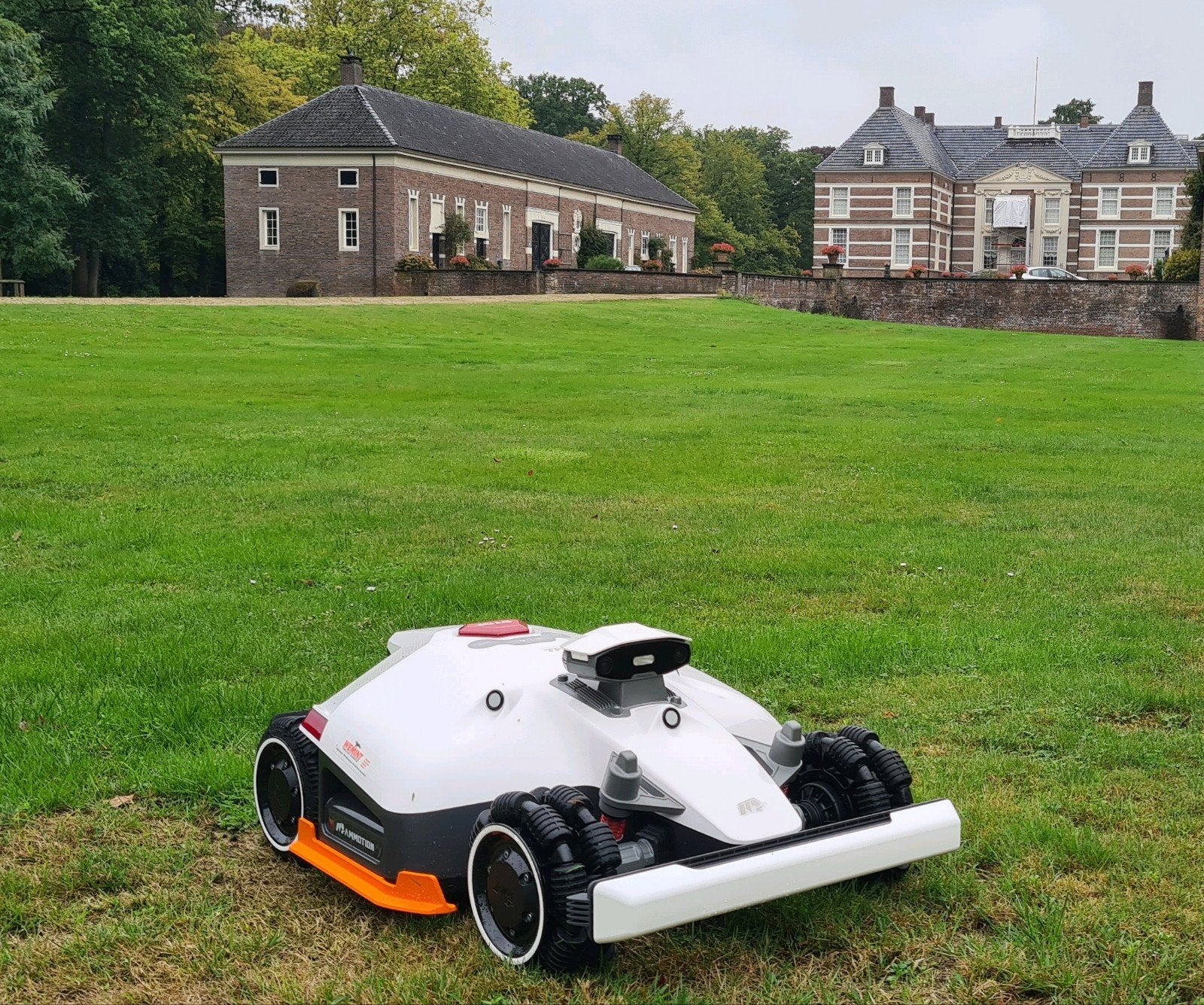 Nieuwe Mammotion Luba 2X robotmaaiers!, Bestuurbaar via app, Nieuw, Ophalen of Verzenden, Mammotion
