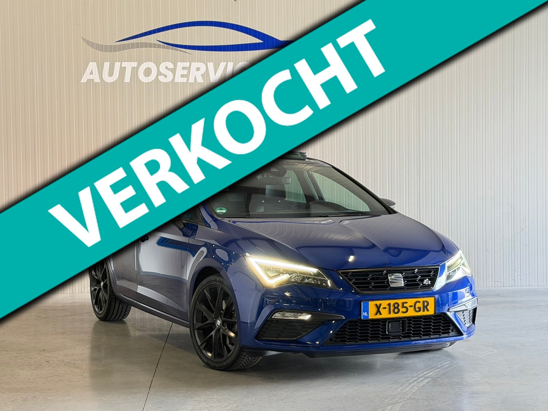 Seat Leon 1.5 TSI FR Ultimate Edition Black |Pano| Carplay|, 4 cilinders, 150 pk, 620 kg, Bedrijf
