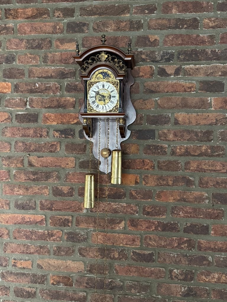 JWA Hangklok, Ophalen