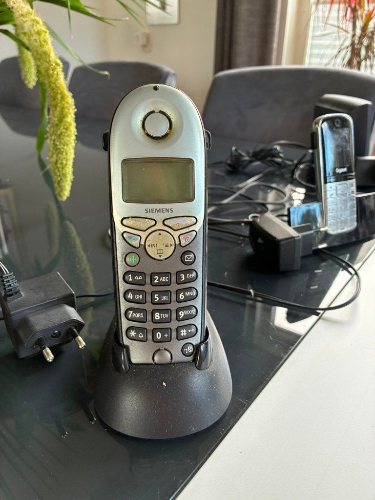 Siemens telefoon vaste lijn set met huiscentrale van KPN, Ophalen of Verzenden, Gebruikt, 2 handsets
