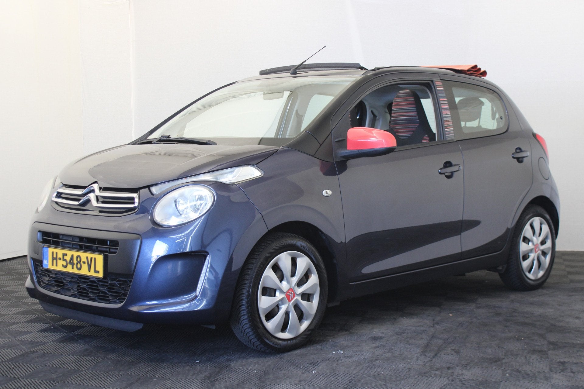 Citroën C1 1.0 e-VTi Airscape Feel (bj 2015), Voorwielaandrijving, Euro 5, Stof, Gebruikt